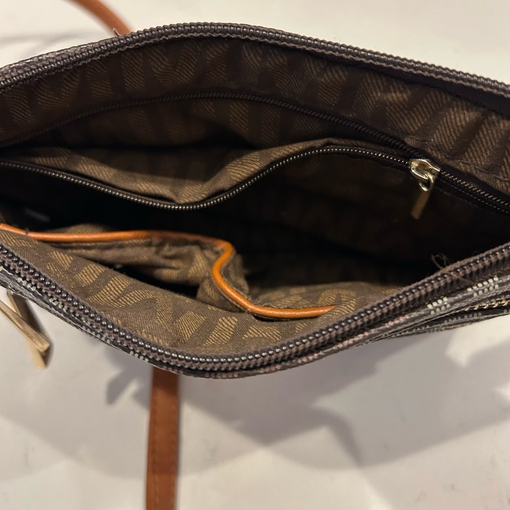 Small crossbody bag - Picture 2 of 4